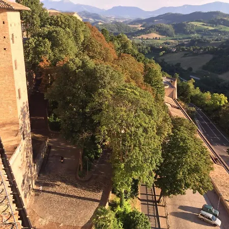 Ca Del Vento 3* Urbino